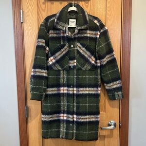 Abercrombie & Fitch Long-Length Wool-Blend
Shirt Jacket|